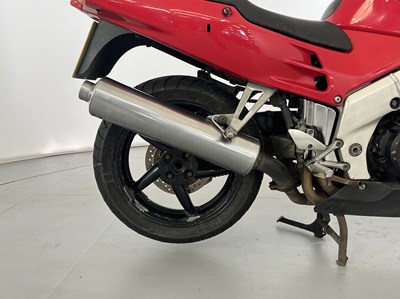Lot 27 - 1997 Honda VFR 750