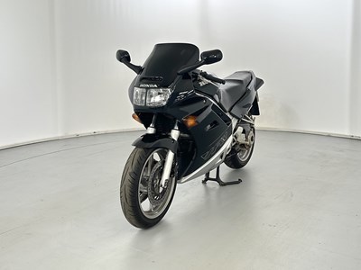 Lot 57 - 1993 Honda VFR 750
