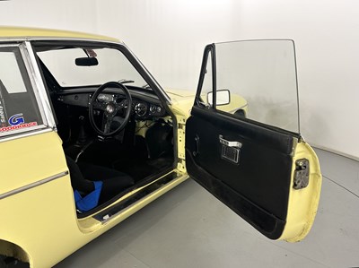 Lot 118 - 1969 MG BGT