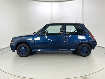 Lot 54 - 1990 Renault 5 GT Turbo Raider