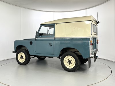 Lot 68 - 1973 Land Rover Series III