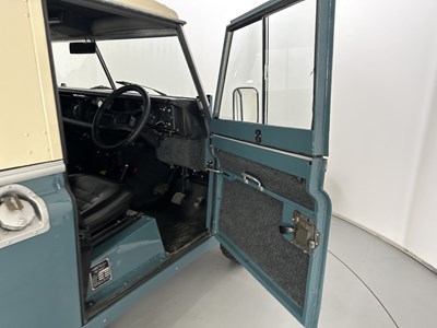 Lot 68 - 1973 Land Rover Series III