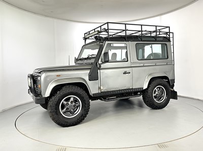 Lot 61 - 1993 Land Rover Defender 90