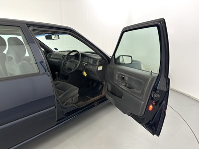 Lot 120 - 1999 Volvo S70