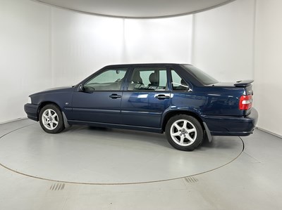 Lot 120 - 1999 Volvo S70