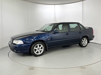 Lot 120 - 1999 Volvo S70