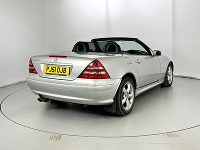 Lot 122 - 2001 Mercedes-Benz SLK 200