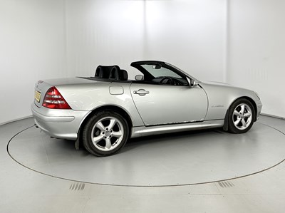 Lot 122 - 2001 Mercedes-Benz SLK 200