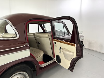 Lot 4 - 1960 Singer Gazelle