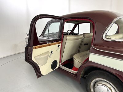 Lot 138 - 1960 Singer Gazelle