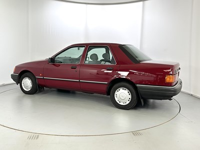 Lot 35 - 1989 Ford Sierra Sapphire 2.3D L