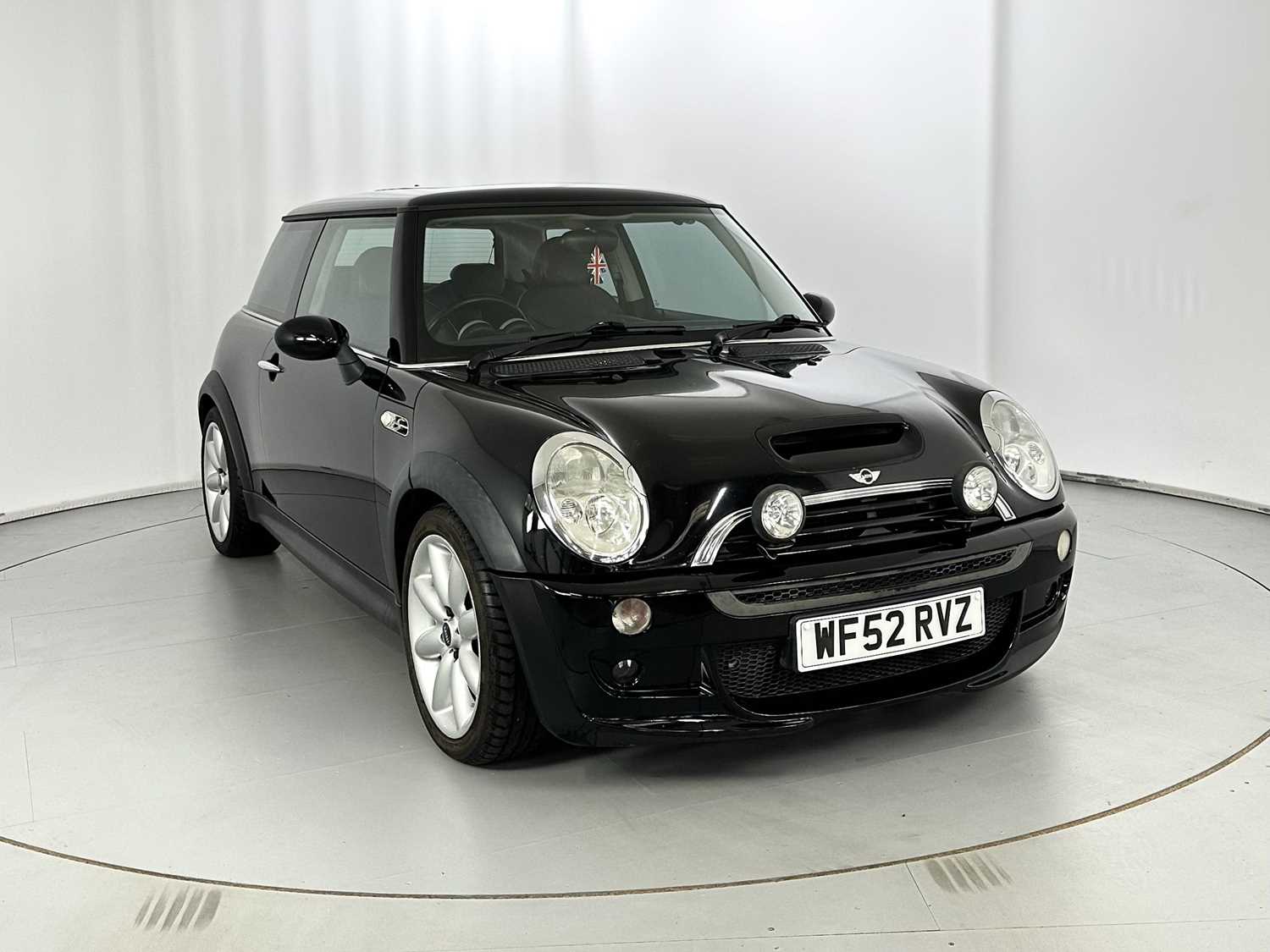 Lot 1 - 2002 Mini Cooper S - NO RESERVE