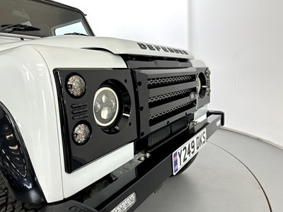 Lot 113 - 2001 Land Rover Defender 90