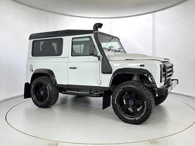 Lot 113 - 2001 Land Rover Defender 90