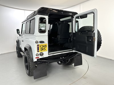 Lot 113 - 2001 Land Rover Defender 90