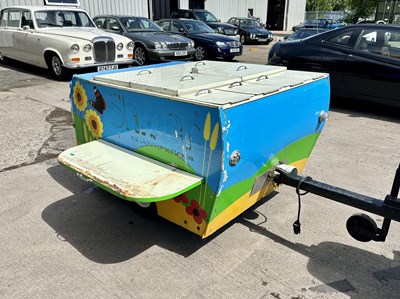 Lot 69 - Ice Cream Trailer - NO RESERVE