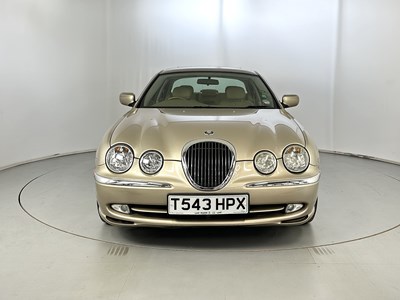 Lot 55 - 1999 Jaguar S-Type