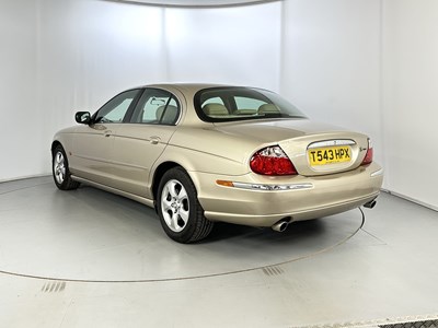 Lot 55 - 1999 Jaguar S-Type