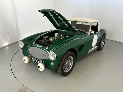 Lot 101 - 1957 Austin Healey 100-6