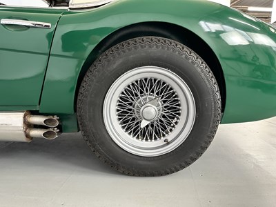 Lot 101 - 1957 Austin Healey 100-6