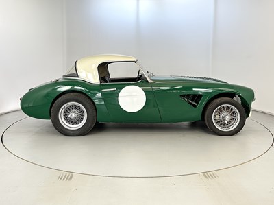 Lot 101 - 1957 Austin Healey 100-6