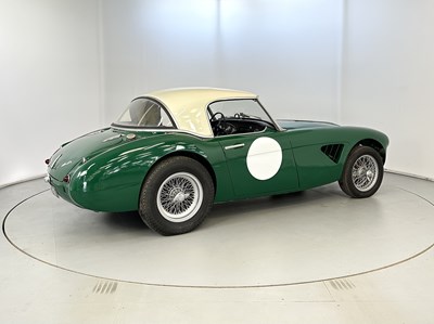 Lot 101 - 1957 Austin Healey 100-6