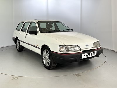 Lot 72 - 1990 Ford Sierra LX