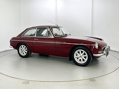 Lot 40 - 1970 MG BGT V8