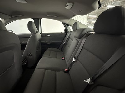Lot 121 - 2005 Volvo S40