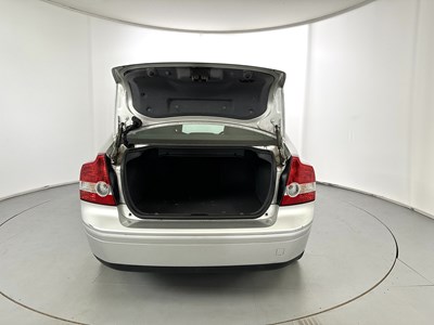 Lot 121 - 2005 Volvo S40