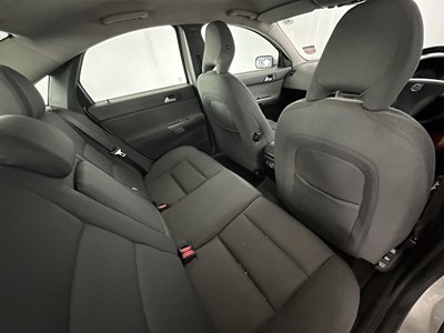 Lot 121 - 2005 Volvo S40