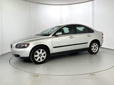 Lot 121 - 2005 Volvo S40