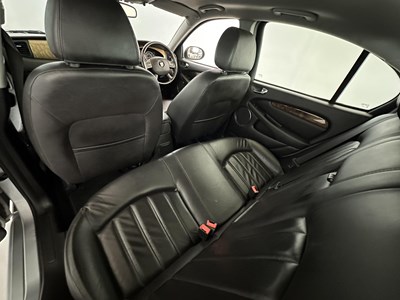 Lot 116 - 2007 Jaguar X-Type Sovereign