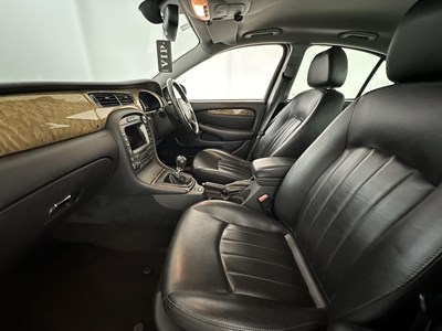 Lot 116 - 2007 Jaguar X-Type Sovereign