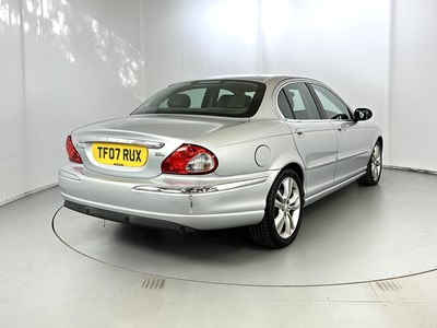 Lot 116 - 2007 Jaguar X-Type Sovereign