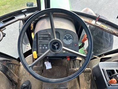 Lot 109 - 1986 John Deere 2140