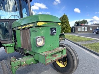 Lot 109 - 1986 John Deere 2140