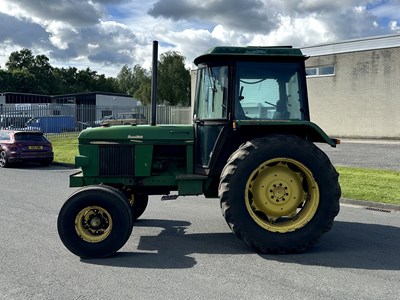 Lot 109 - 1986 John Deere 2140