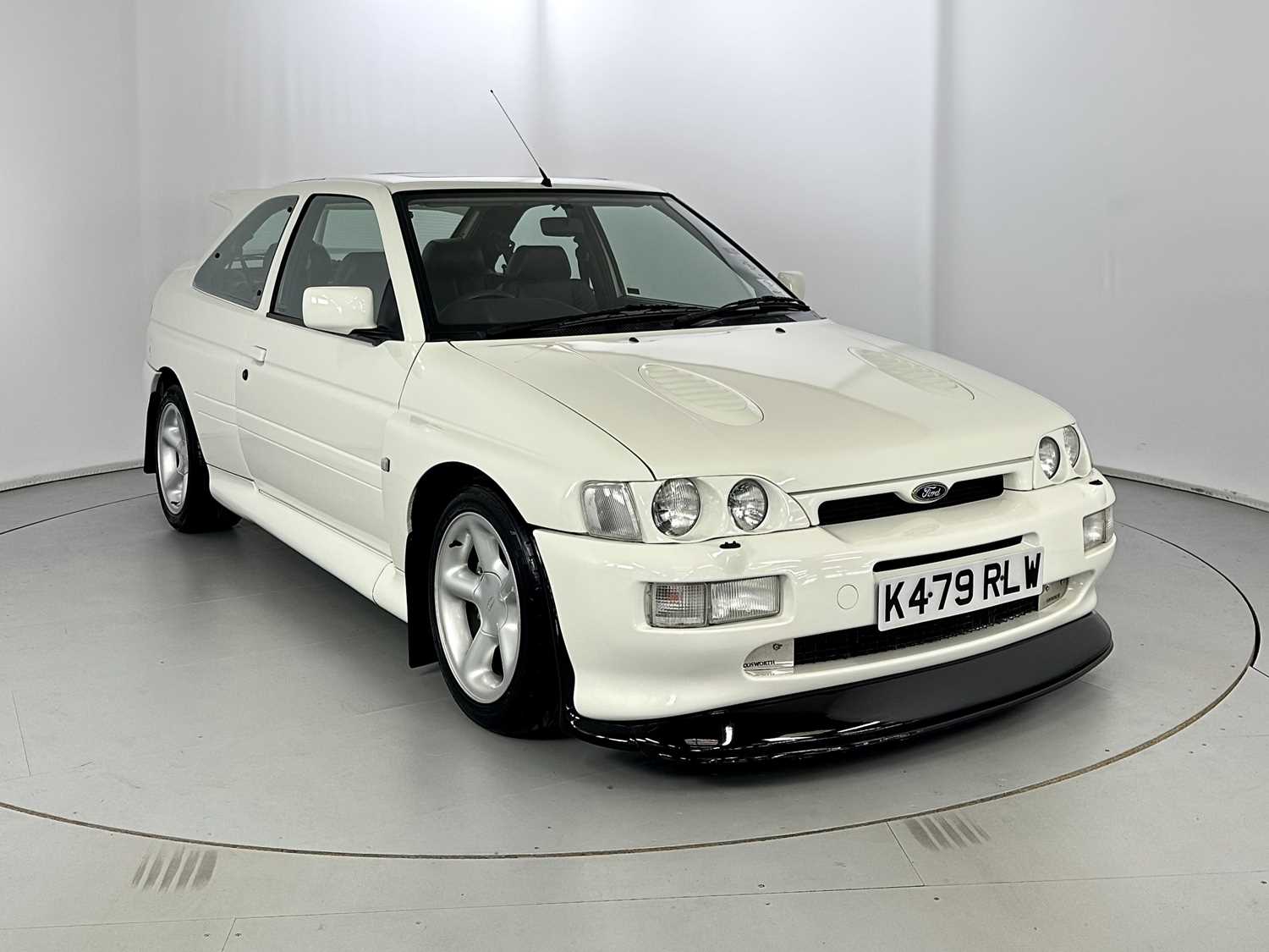 Lot 46 - 1993 Ford Escort RS Cosworth