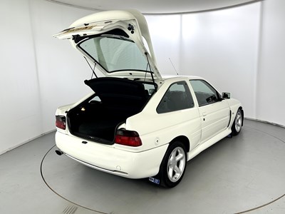 Lot 46 - 1993 Ford Escort RS Cosworth