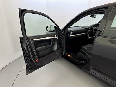Lot 75 - 2007 Porsche Cayenne S