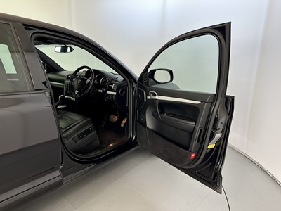 Lot 75 - 2007 Porsche Cayenne S