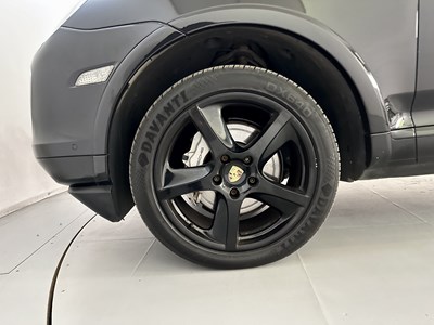 Lot 75 - 2007 Porsche Cayenne S