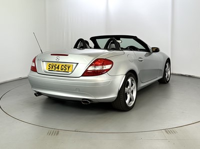 Lot 39 - 2004 Mercedes-Benz SLK350