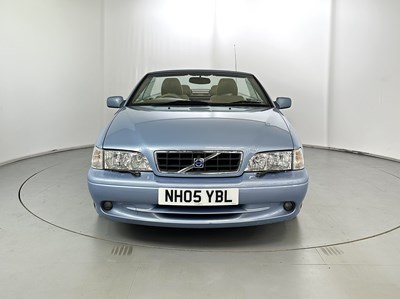 Lot 16 - 2005 Volvo C70 T5