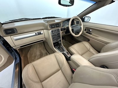 Lot 16 - 2005 Volvo C70 T5