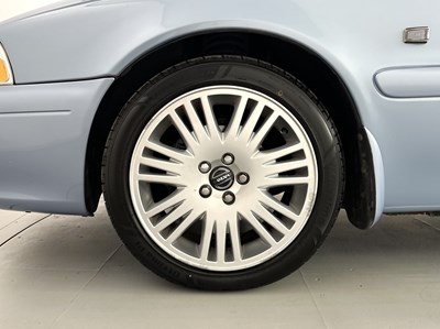 Lot 16 - 2005 Volvo C70 T5