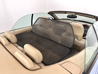 Lot 16 - 2005 Volvo C70 T5