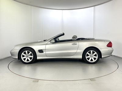 Lot 56 - 2003 Mercedes-Benz SL350