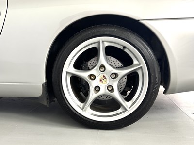 Lot 95 - 2002 Porsche 911 Targa